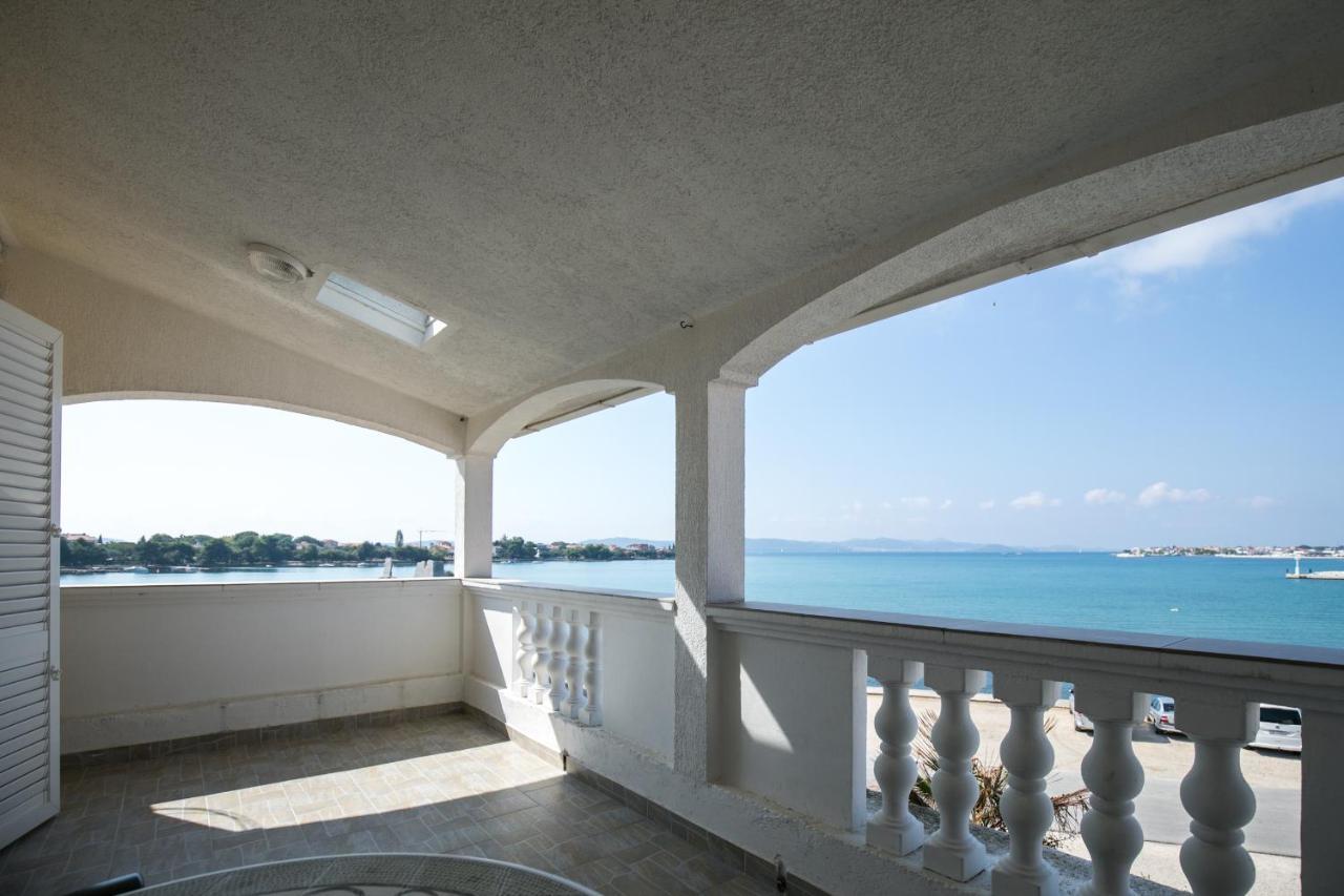Apartments Renjak Сукошан Экстерьер фото