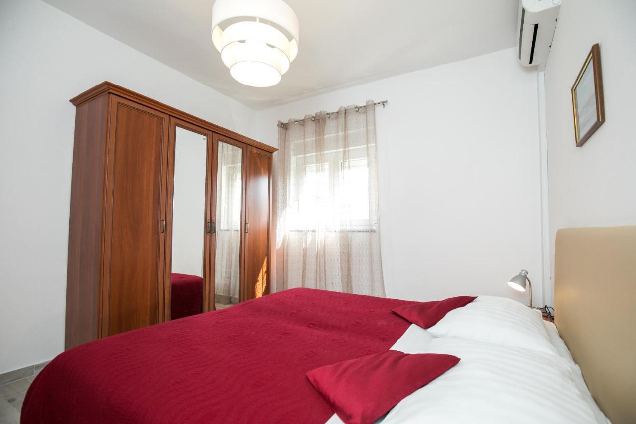Apartments Renjak Сукошан Экстерьер фото
